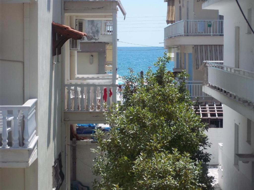 Four Seasons 1 Apartment Paralia Katerinis Exterior photo